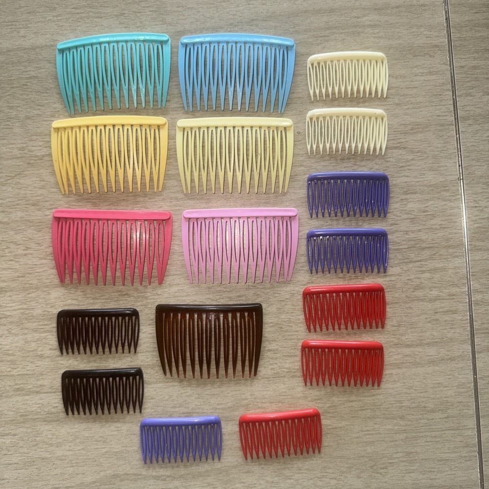 Vtg Lot of 17 GOODY Hair Combs Side Combs 1980s Retro 2-2.5" USA Made Props